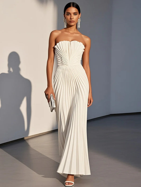 White Pleated Classic Strapless Sleeveless A-Line Maxi Dress